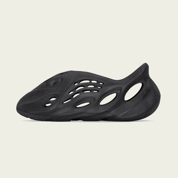 Adidas Yeezy Foam Runner Onyx HP8739